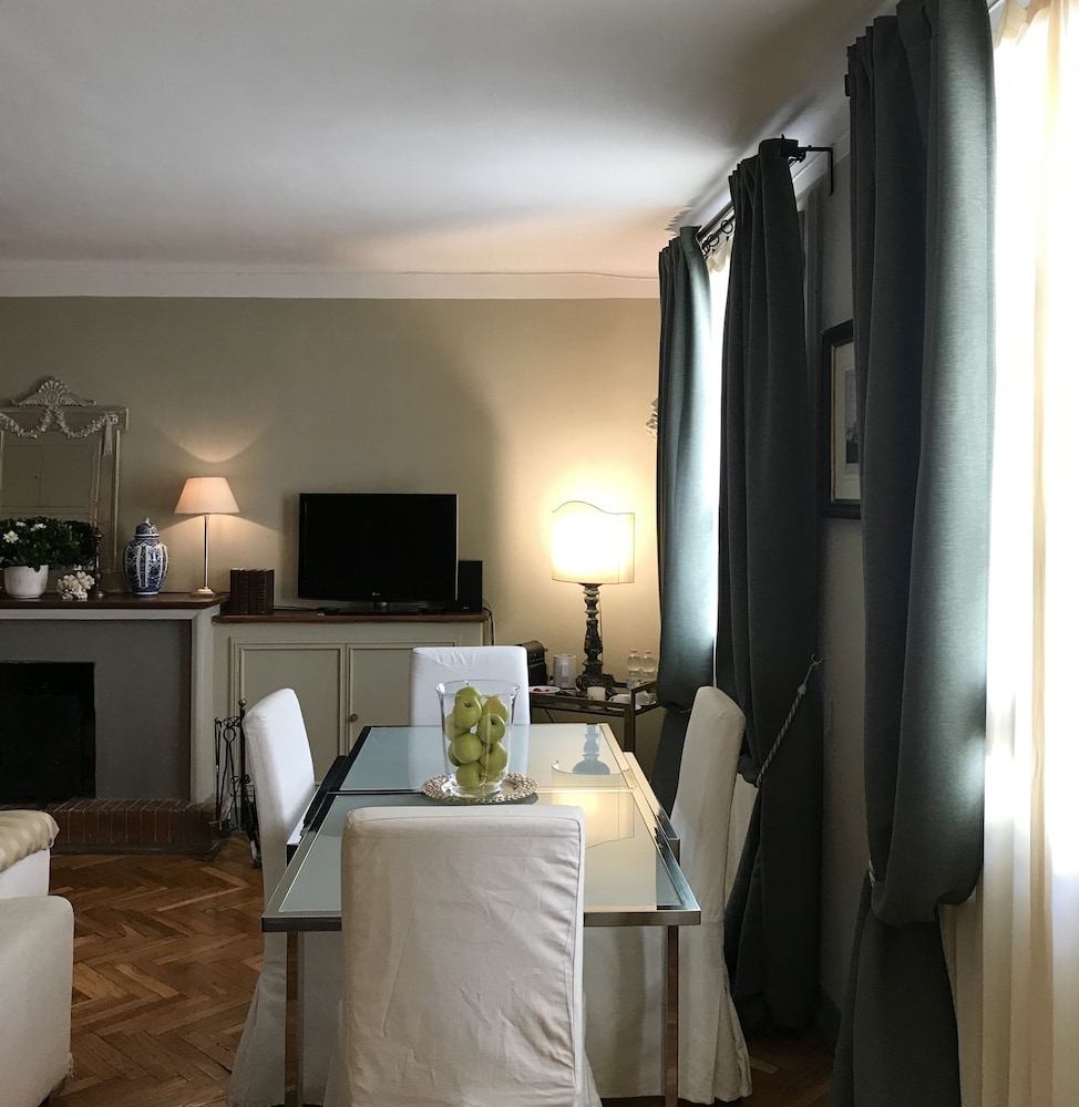 Capri Moon Guest House 5/50