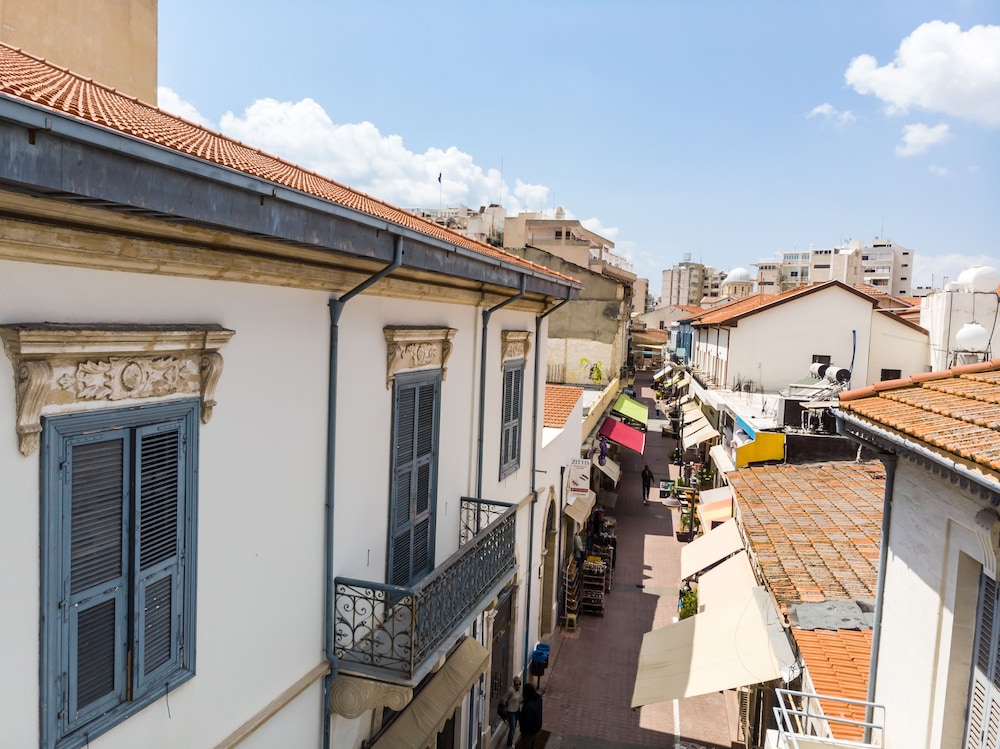 La Maltese Boutique Limassol 8/50
