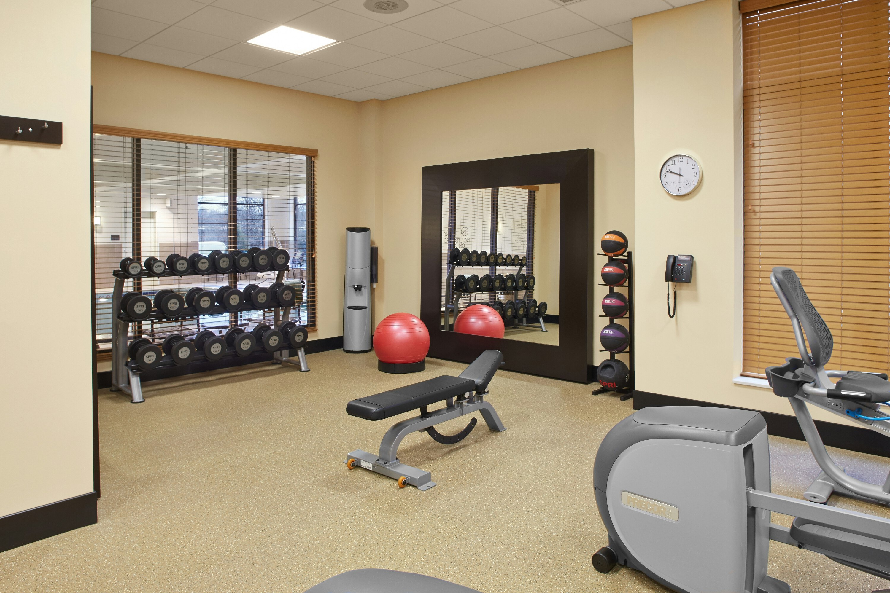 Hilton Garden Inn Akron 31/77