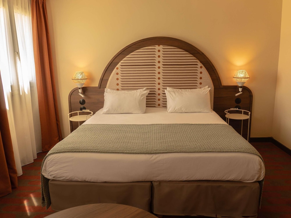 PRIVILEGE, TRIPLE, DOUBLE BED, SOFA