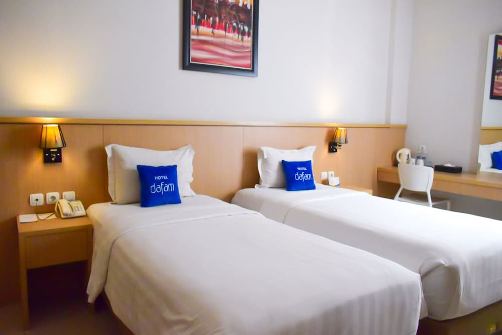 Hotel Dafam Rio Bandung 11/59