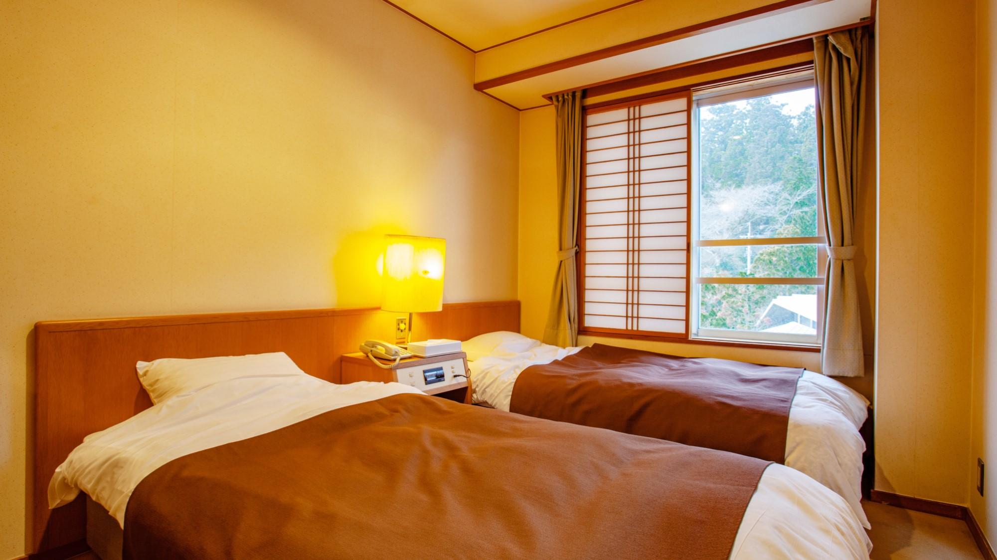 Western, Business, Solo, Twin Beds