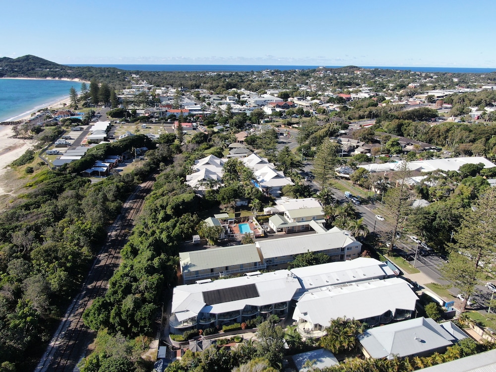 Byron Beachcomber Resort 53/55