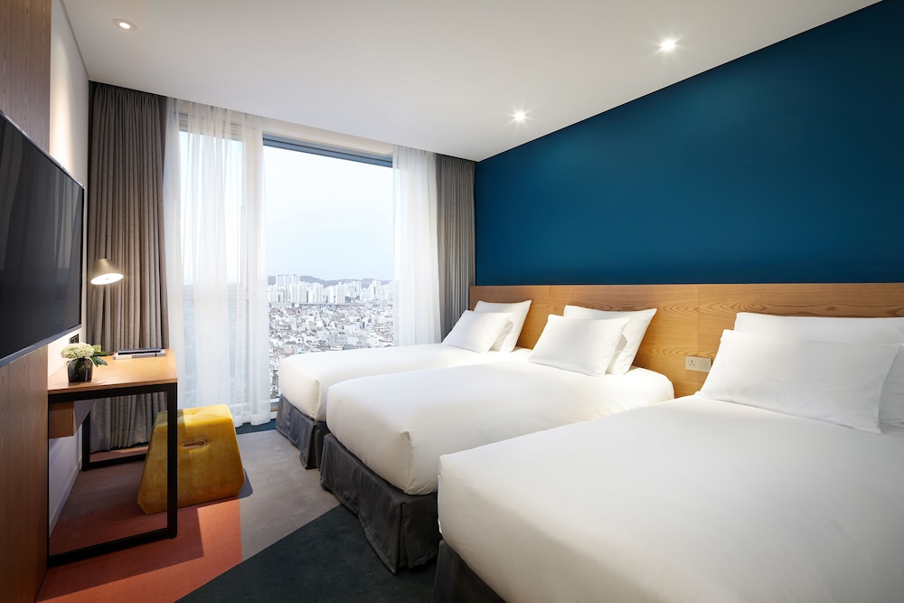 L7 HONGDAE by LOTTE HOTELS 10/50