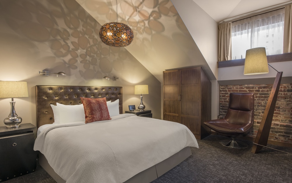 The Crawford Hotel 23/65