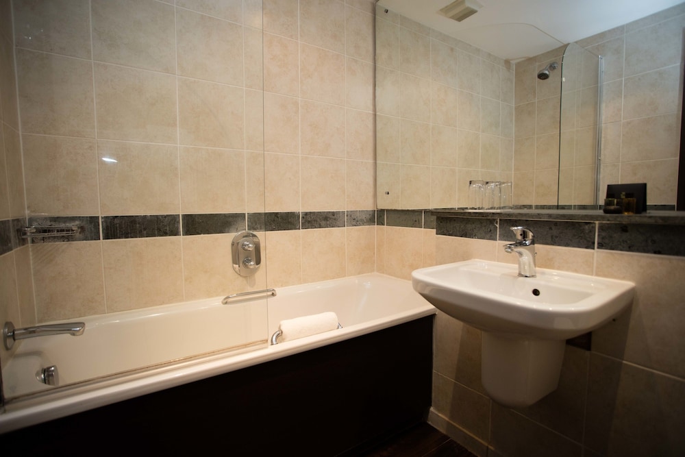 Barnham Broom Hotel Golf Spa 48/50