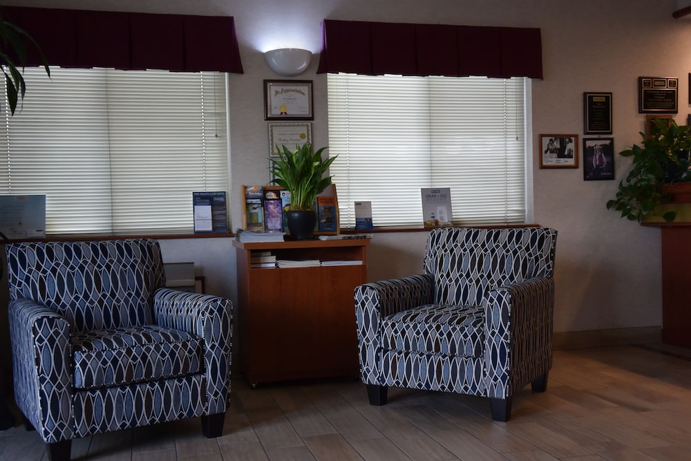Travelodge Suites By Wyndham Newberg 45/60