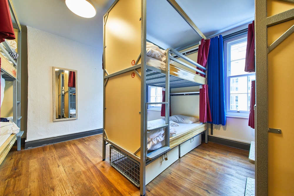 ST CHRISTOPHER'S INN OASIS - LONDON BRIDGE - FEMALE ONLY 13/33