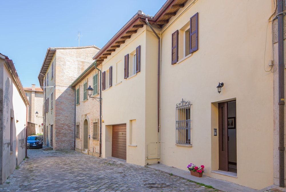 Palazzo Rotati 36/50