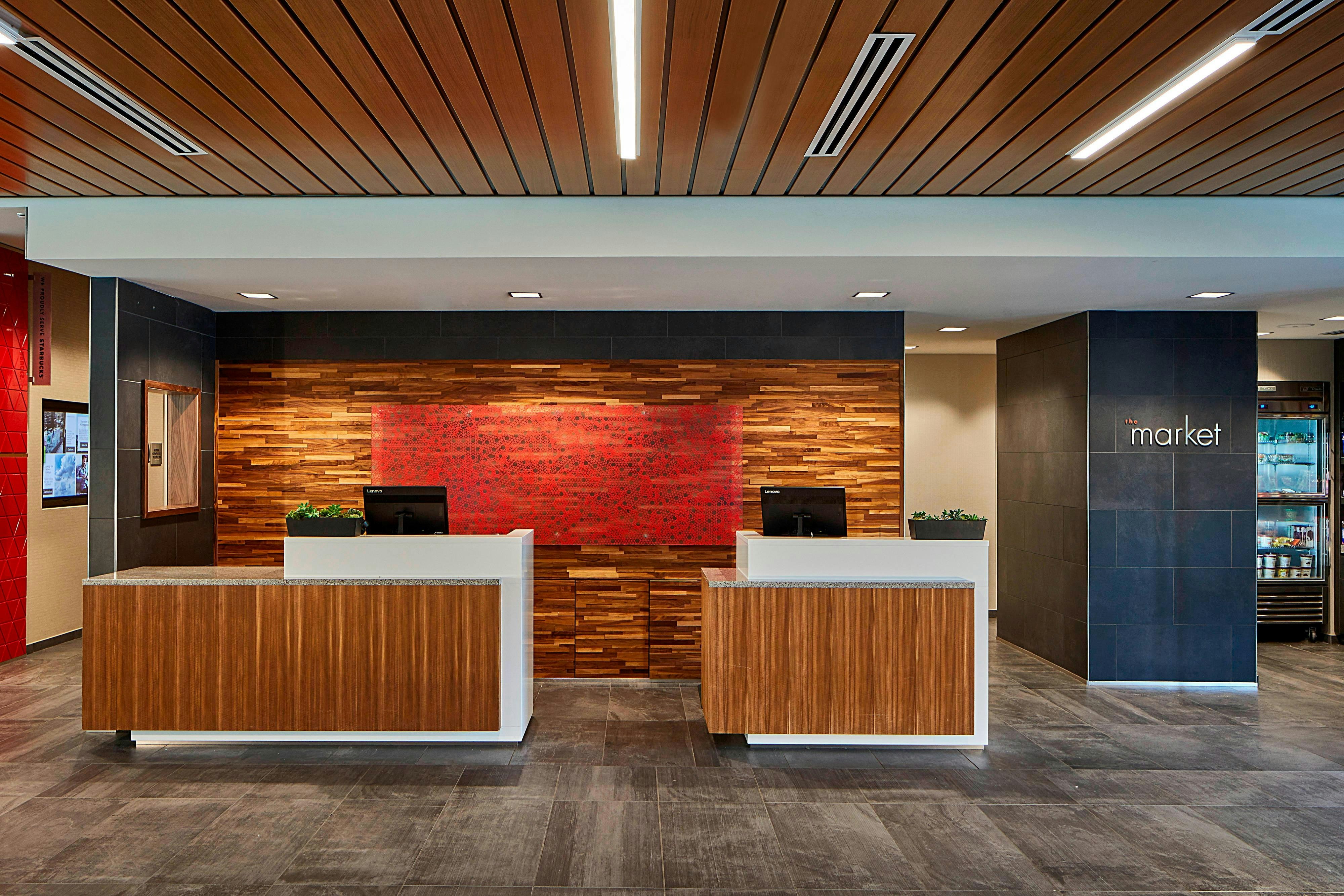 Courtyard By Marriott Minneapolis West 5/51