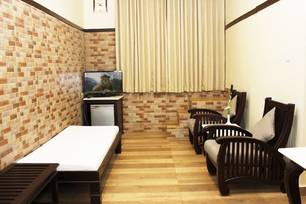 KODAI RESORT HOTEL 17/34