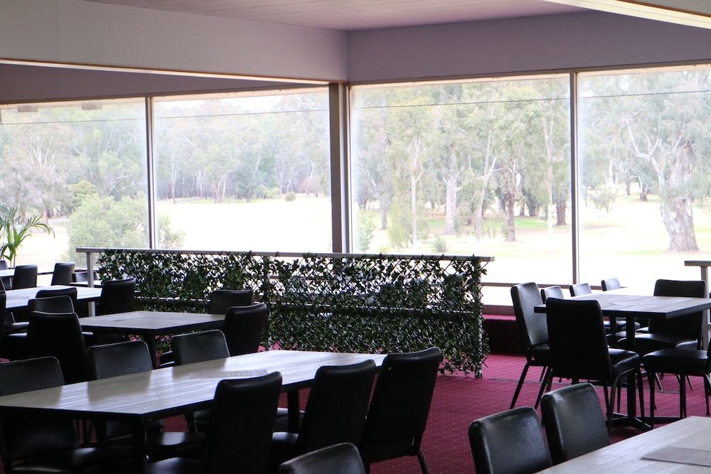 Corowa Golf Club Motel 15/32