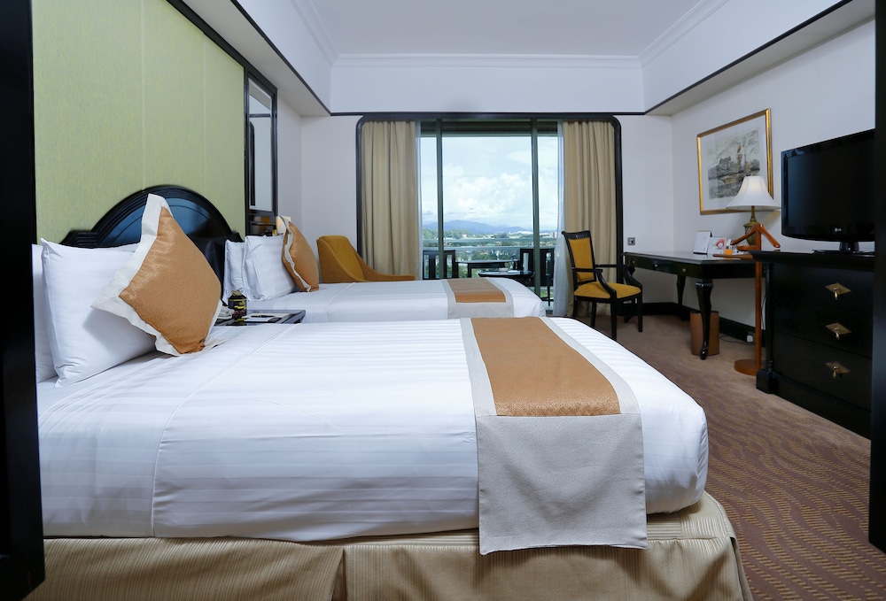 The Pacific Sutera Hotel 12/57