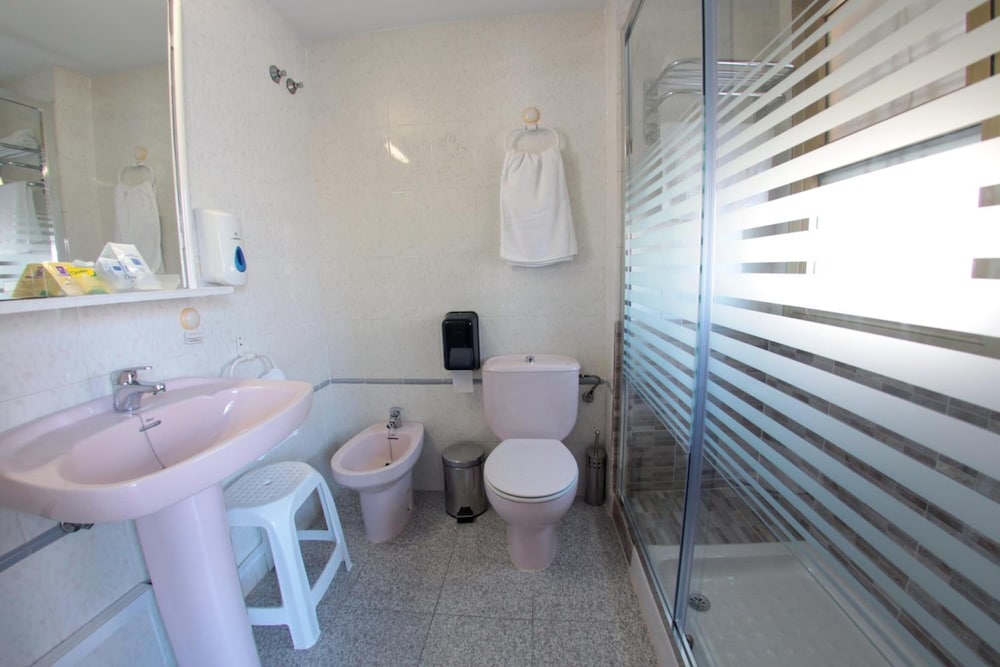 HOTEL MEDITERRANEO 51/52