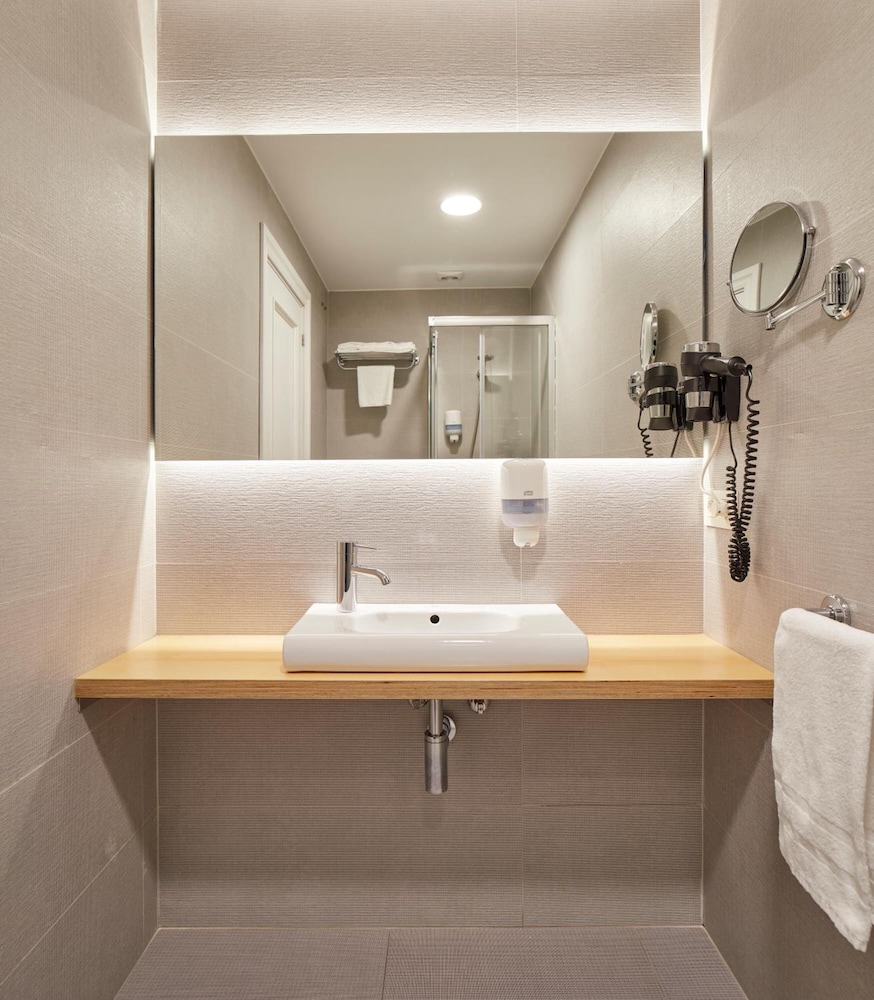 Hostal Arriazu 41/52