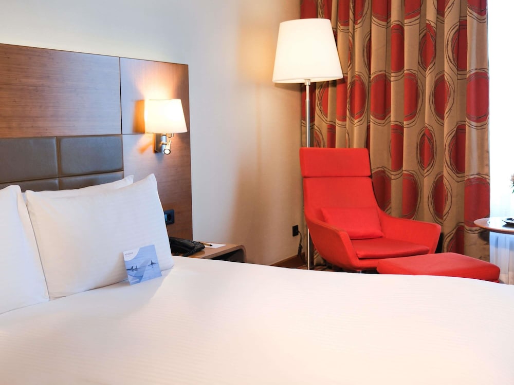 MOVENPICK ANKARA 30/77