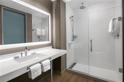 Room, Double or Twin Bed