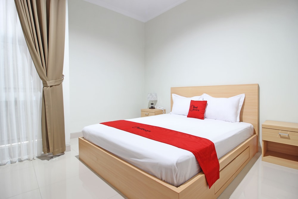 Reddoorz Near Amikom Yogyakarta 23/42