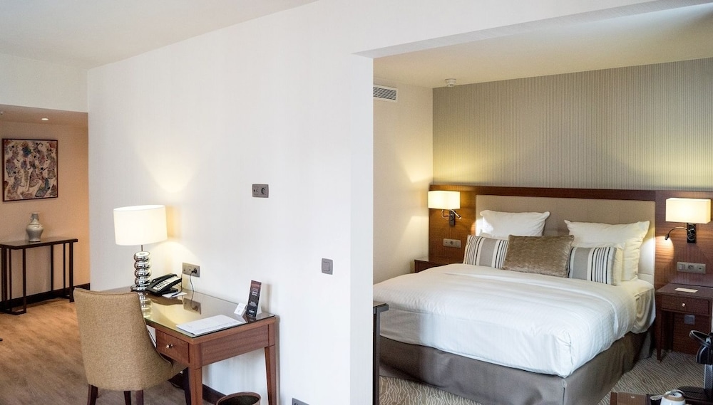Warwick Brussels Grand Place 44/102