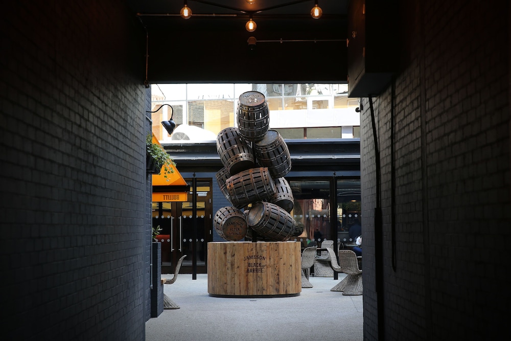 Bullitt Hotel 30/49