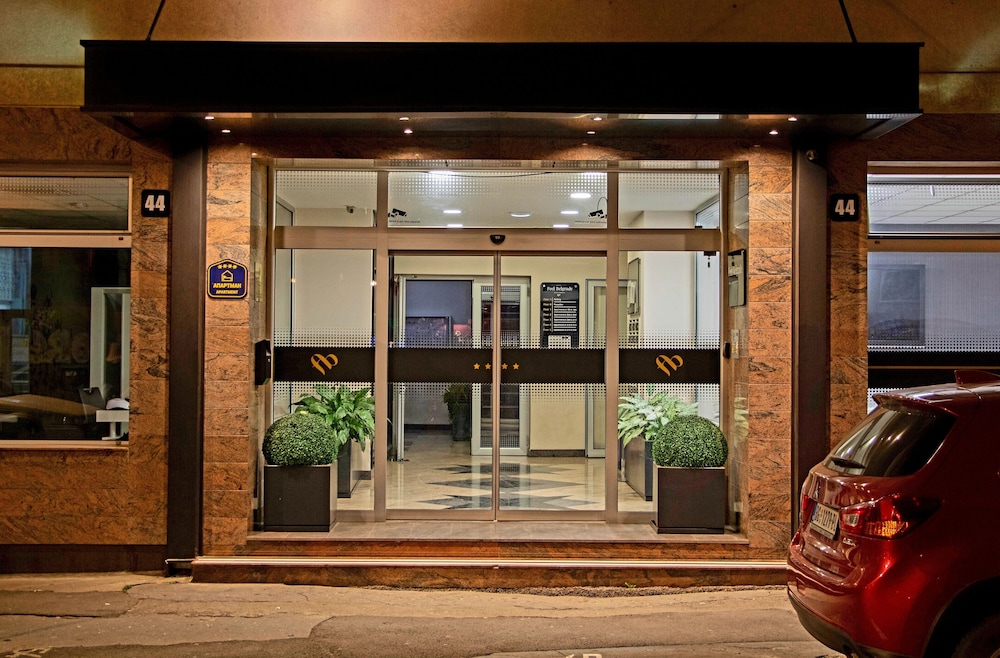 Feel Belgrade Aparthotel 40/70