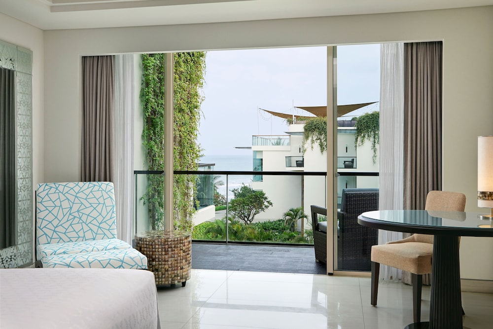 Sheraton Bali Kuta Resort 11/55