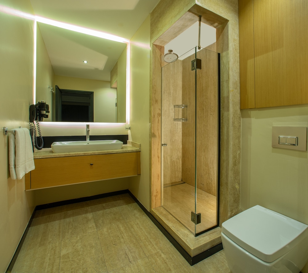 Tan Hotel Special Class 28/64