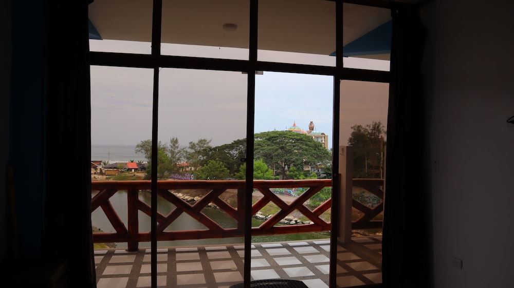 Hotel Sol y Playa Montanita 38/50