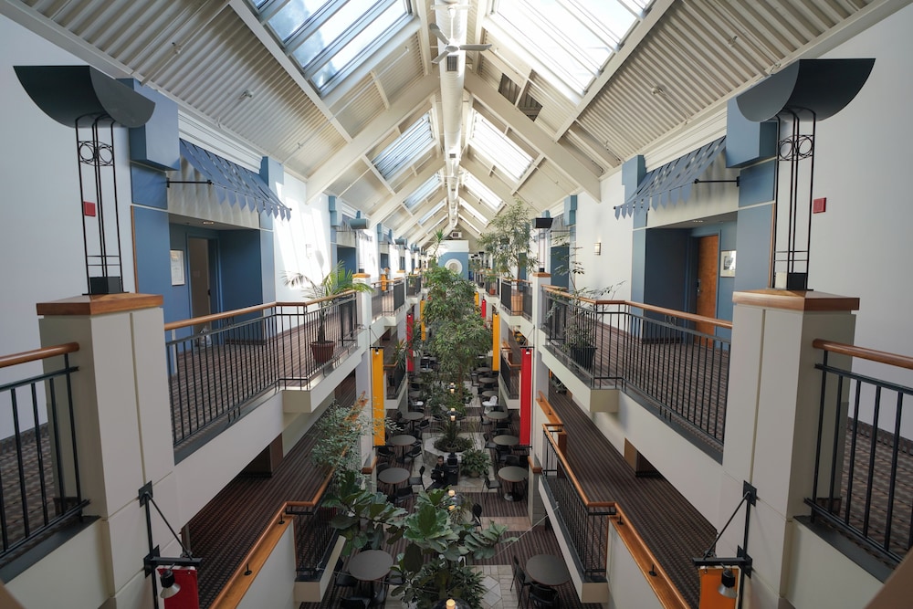 Hotel Lindbergh – Laurier Quebec 40/49