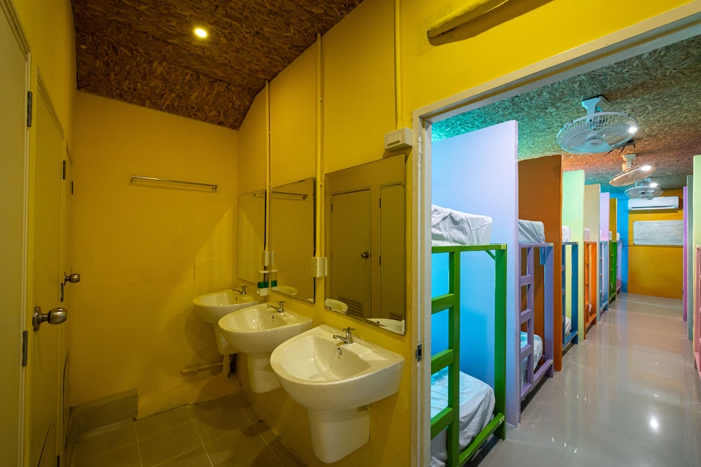 myPatong Social Hostel 46/50
