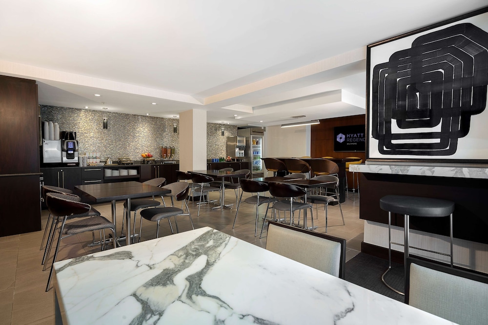 Hyatt Regency Baltimore 55/77