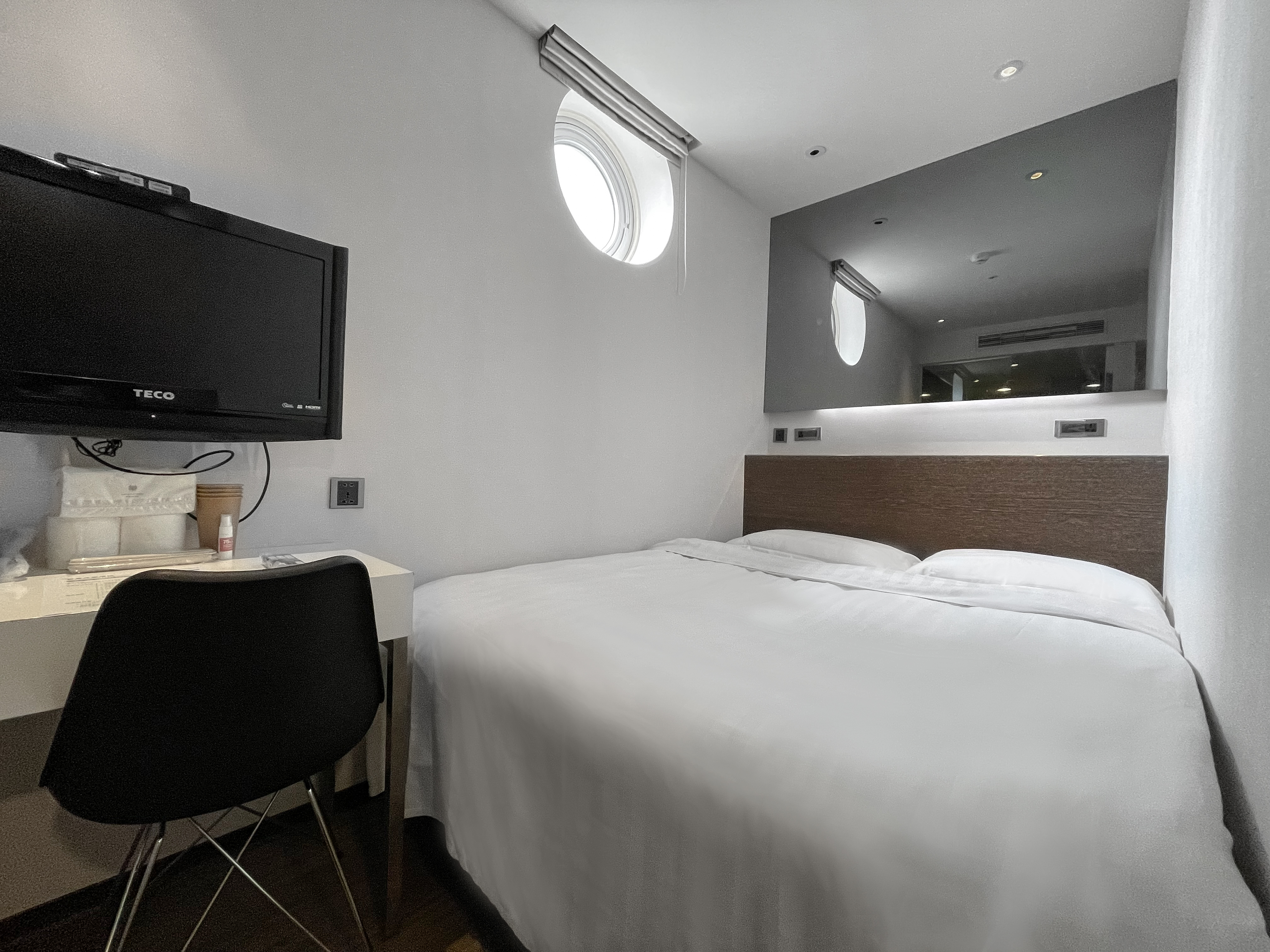 Inner, Double Bed