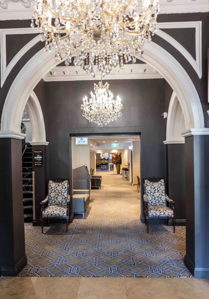 Royal Hotel Randwick 9/70