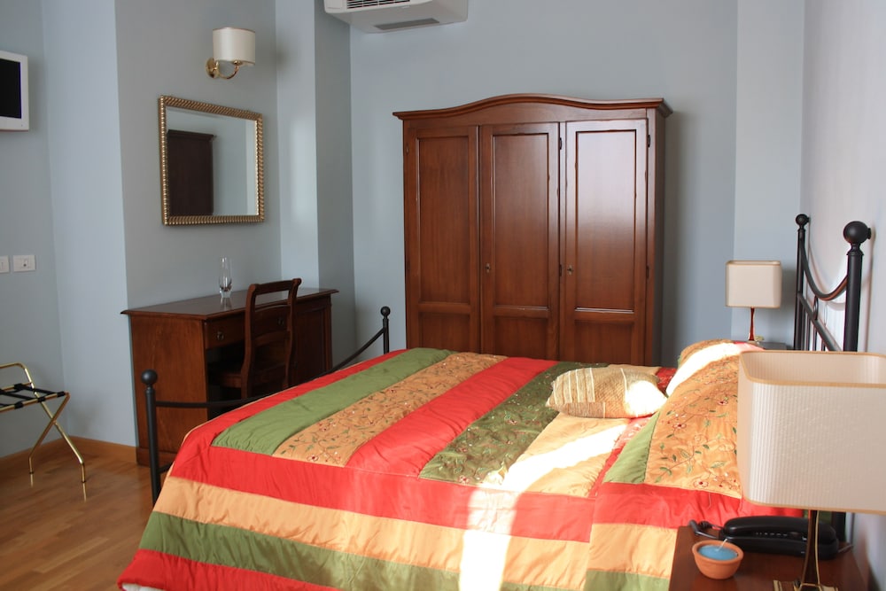 Relais Forti 7/50