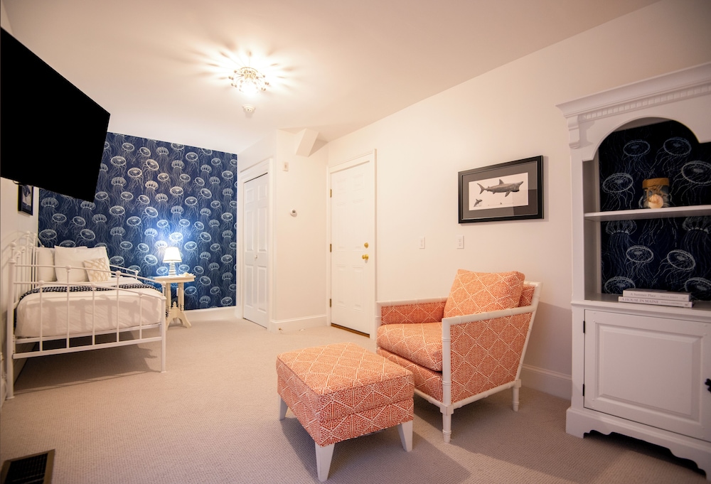 Primrose Inn 52/80