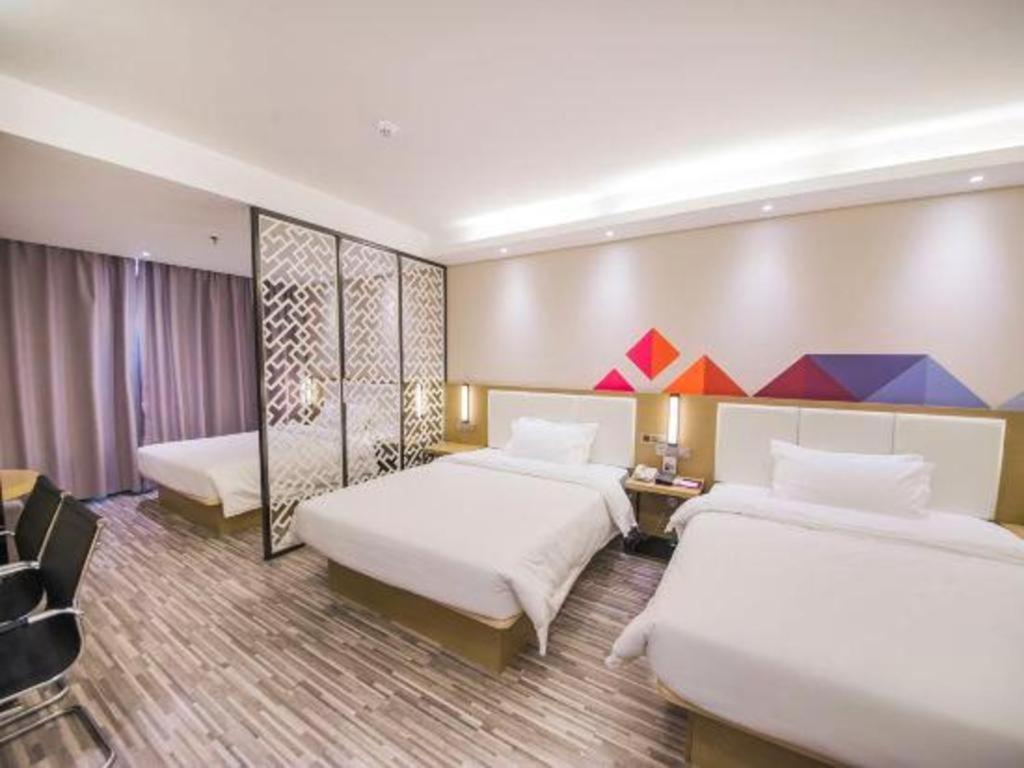 Borrman Hotel Guilin North Railway Station Hengda Square 23/49