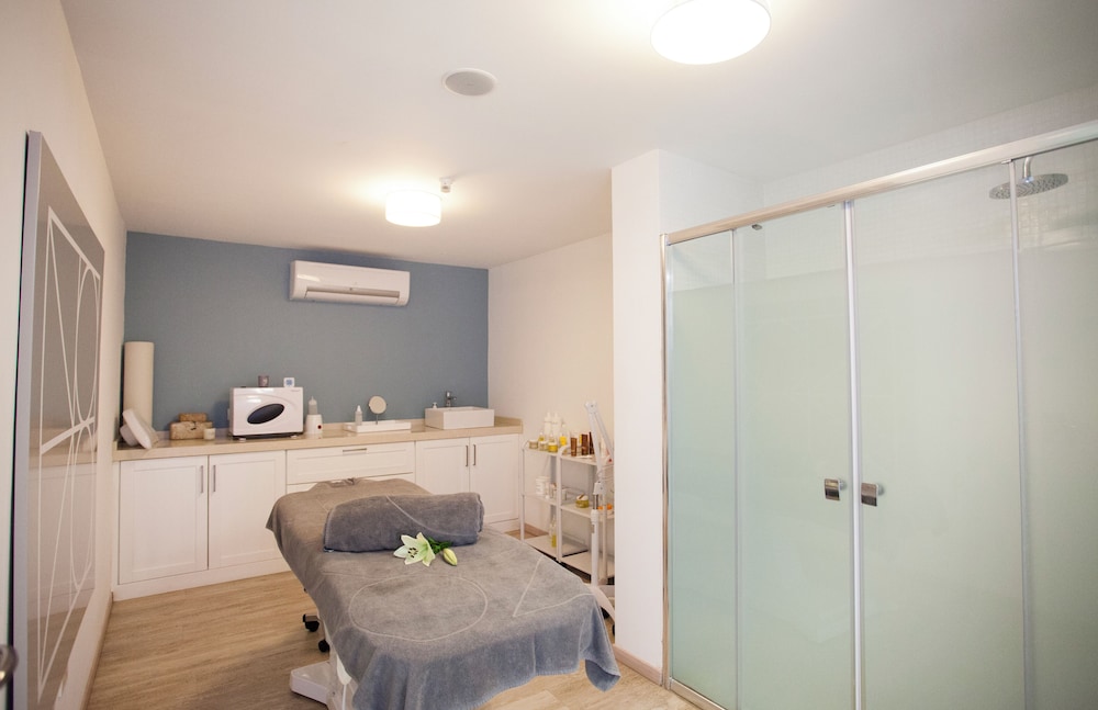 Coral Ocean View - Adults Only 21/50