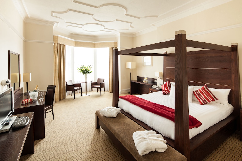 Mercure Hull Grange Park Hotel 21/75