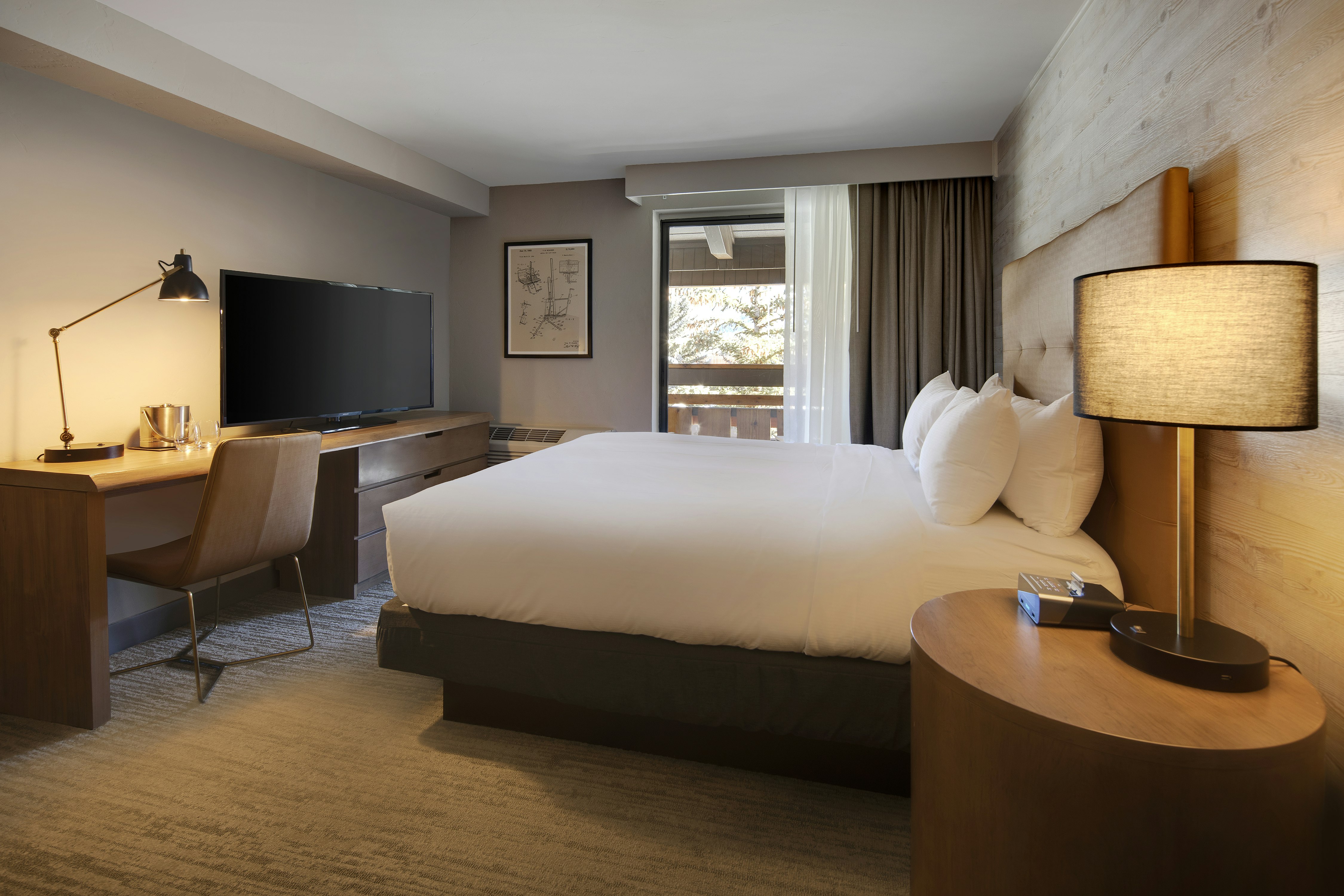 ROOM, QUEEN BED, BALCONY, ACCESSIBLE
