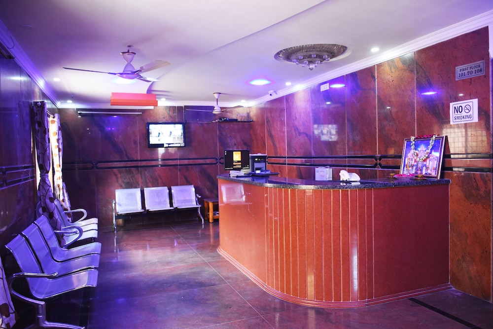 Hotel Govind Heights 5/40