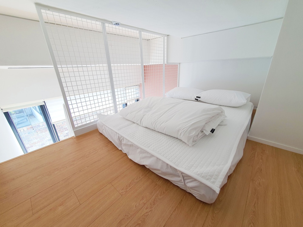 Yolo Guesthouse - Hostel 13/50
