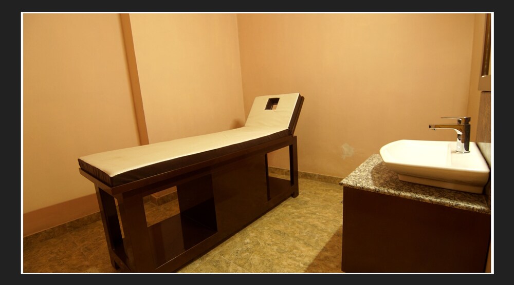 Grand Krisa Resort & Spa 49/50