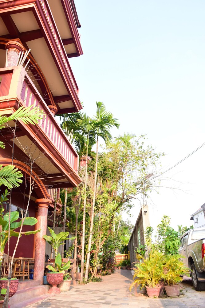 Bou Savy Guesthouse 4/68