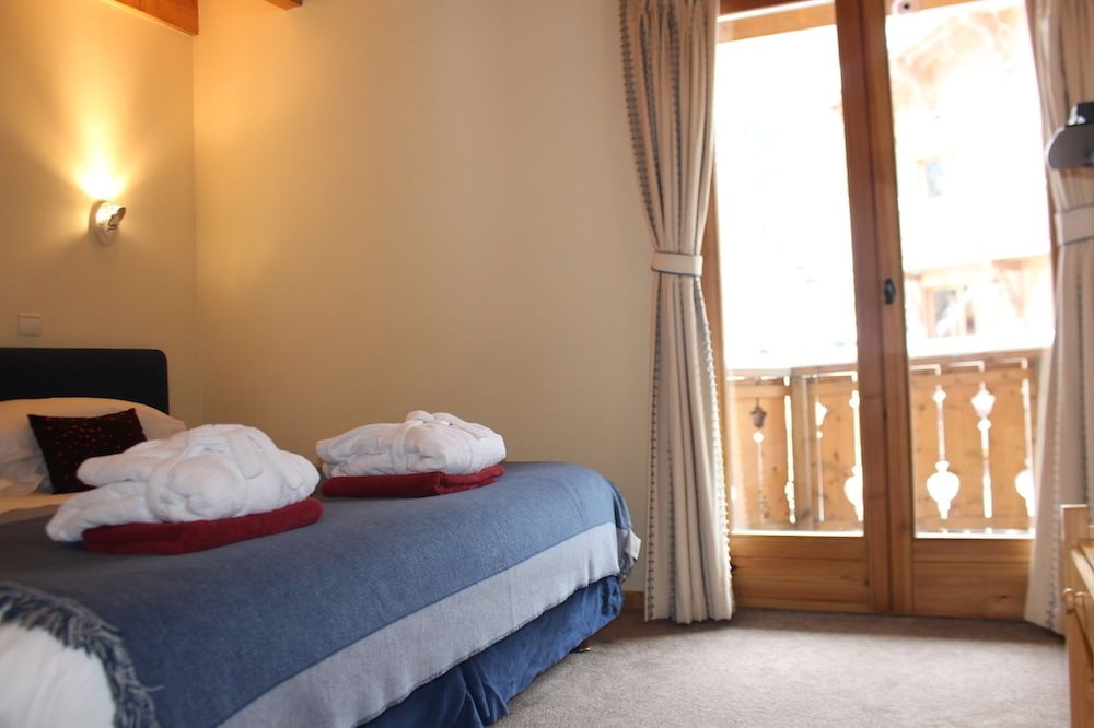 Hotel Au Coin Du Feu Chilly Powder 23/78