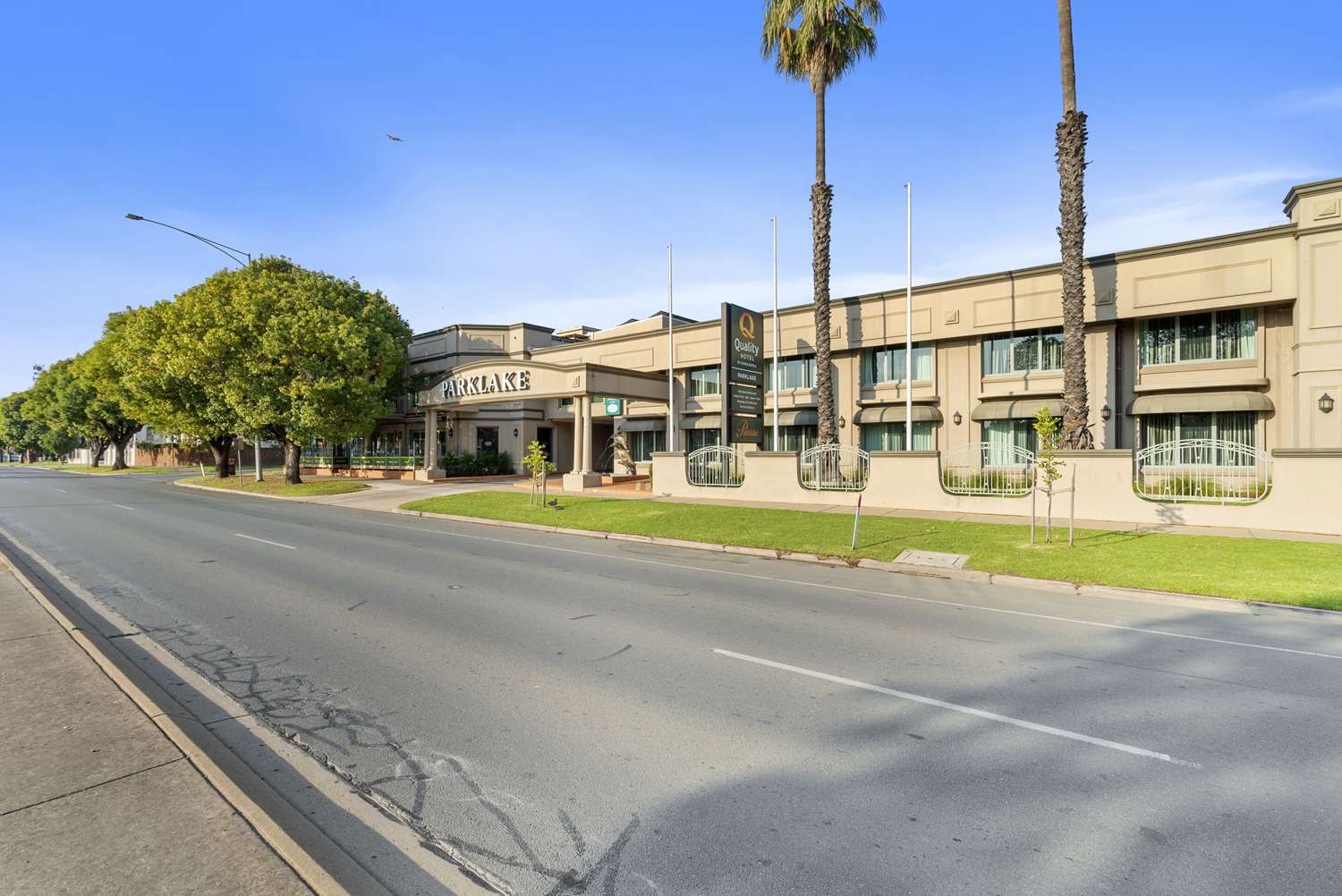 Quality Hotel Parklake Shepparton 11/12
