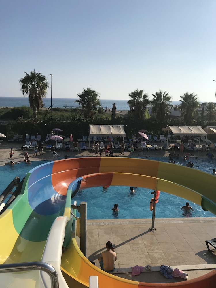 Throne Beach Resort and Spa 43/50