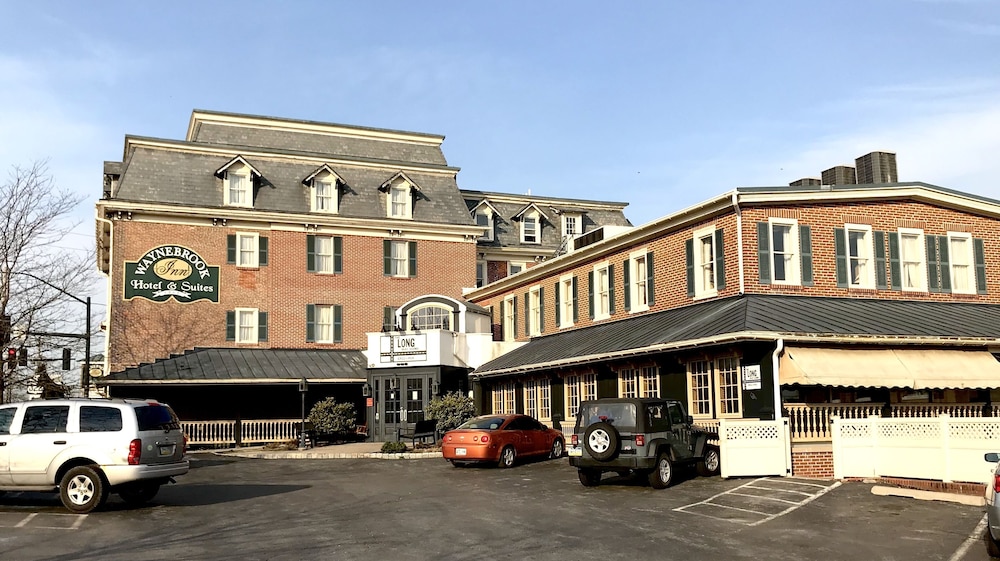 Waynebrook Inn Est 1865 64/73