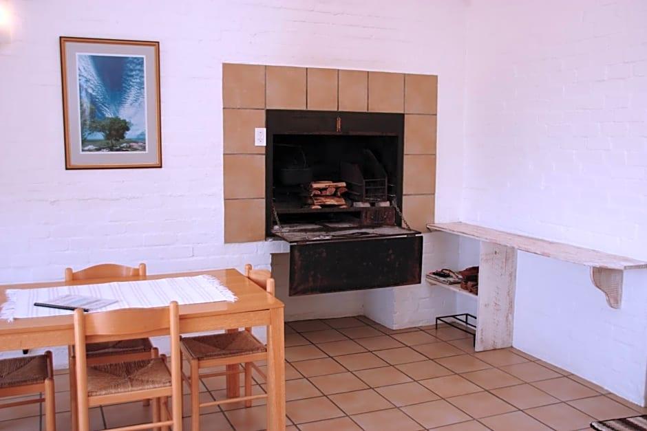 Riviera Hotel & Chalets 2/50