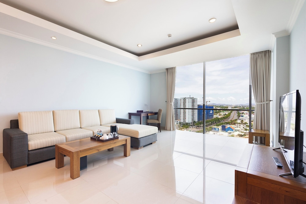 Phu My Harbour Hotel 34/57
