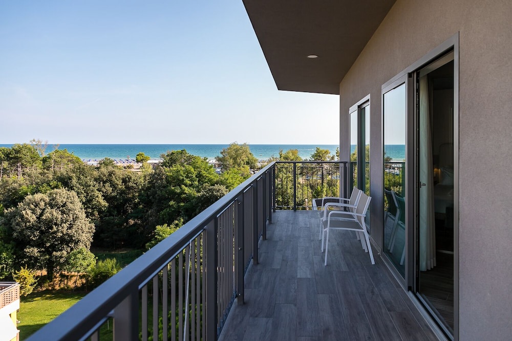 Mediterranee Family Hotel Spa 3/50